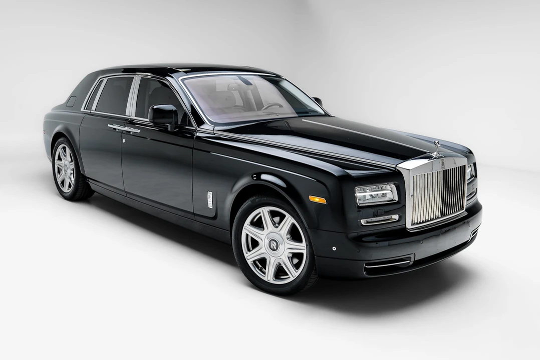 2014 Rolls-Royce Phantom VII - Image 12 of 31