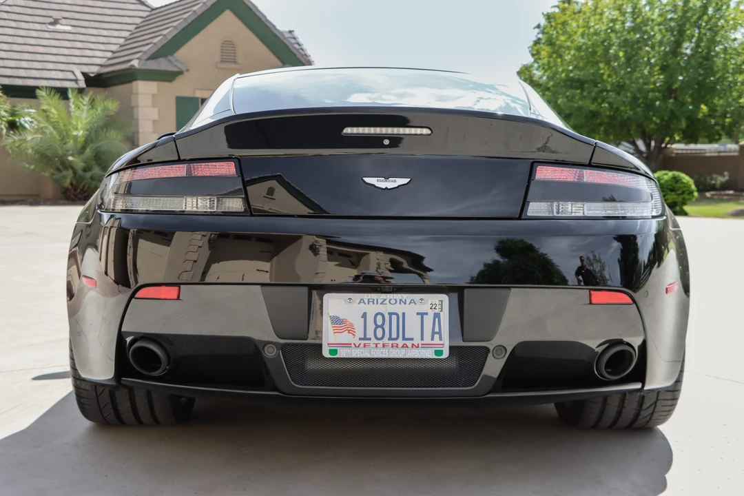 2015 Aston Martin V12 Vantage (2010-2018) - Image 6 of 31