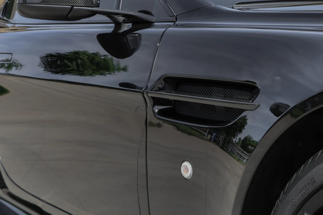 2015 Aston Martin V12 Vantage (2010-2018) - Image 17 of 31