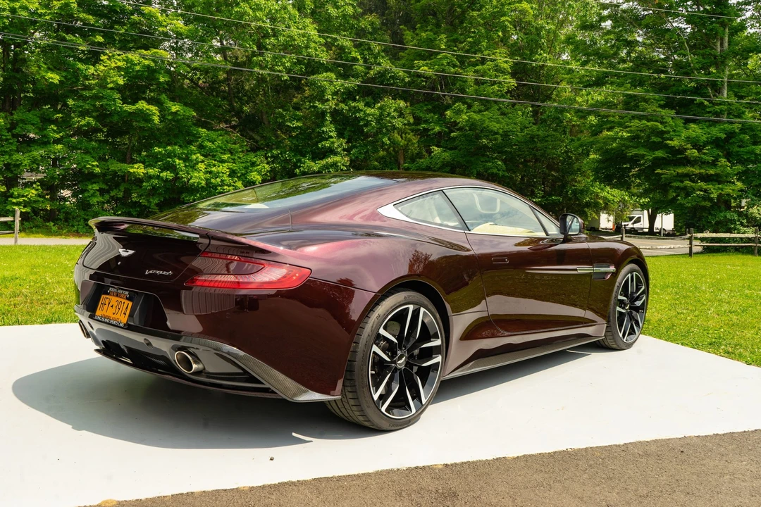 2015 Aston Martin Vanquish 2nd Gen - Image 31 of 31