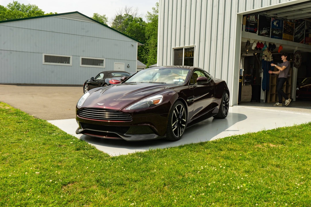 2015 Aston Martin Vanquish 2nd Gen - Image 6 of 31