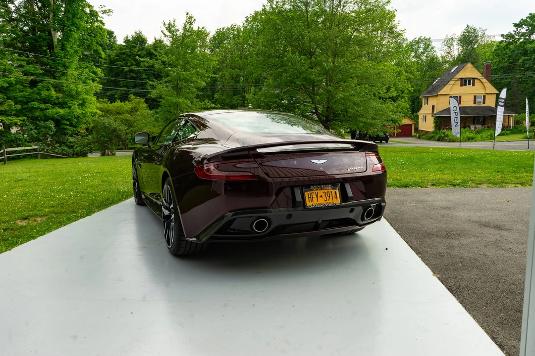 2015 Aston Martin Vanquish 2nd Gen - Image 21 of 31