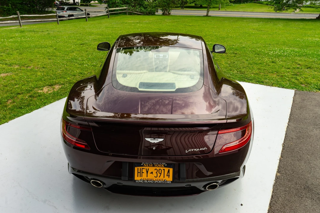 2015 Aston Martin Vanquish 2nd Gen - Image 24 of 31