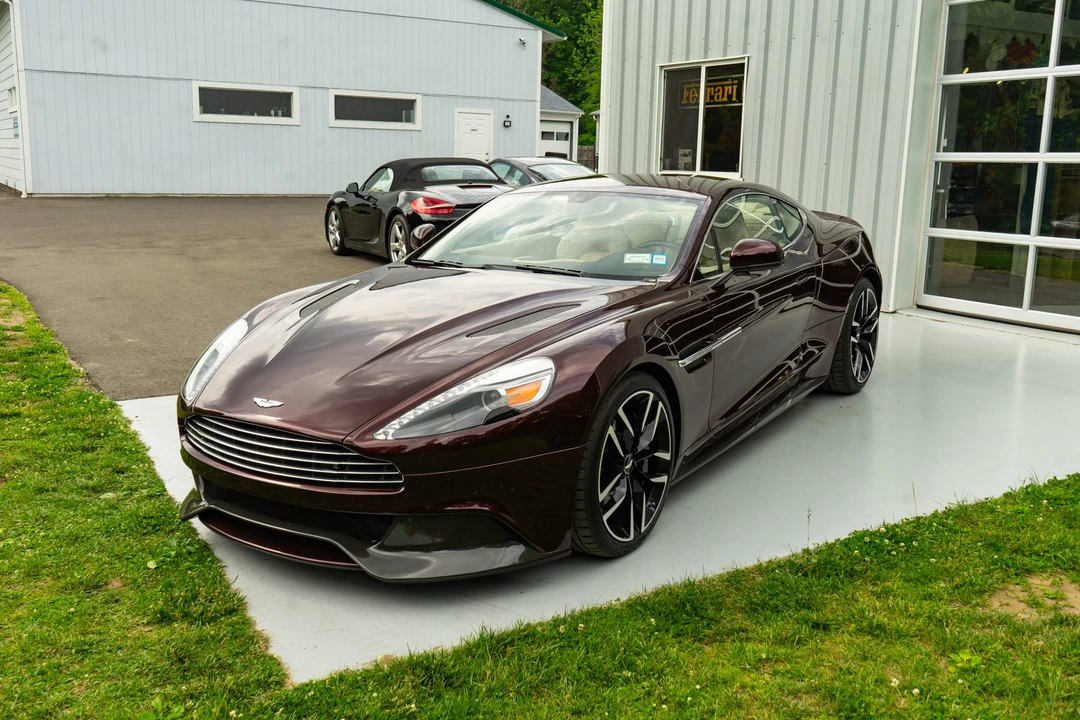 2015 Aston Martin Vanquish 2nd Gen - Image 9 of 31