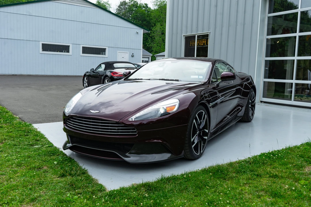 2015 Aston Martin Vanquish 2nd Gen - Image 7 of 31