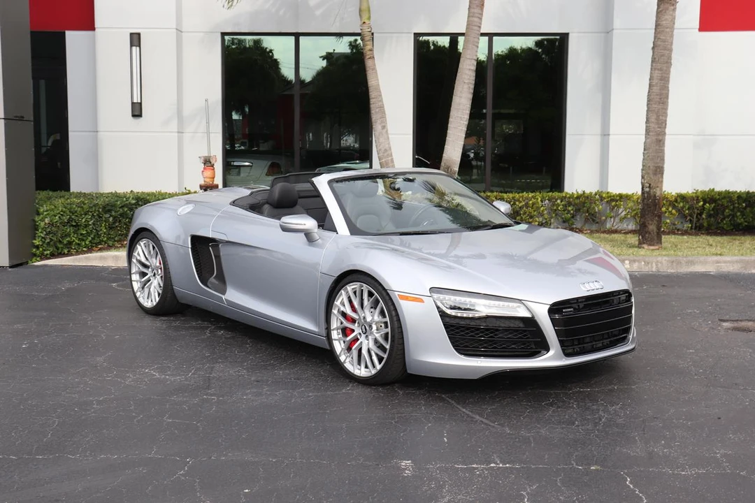 2015 Audi 42 R8 - Image 7 of 31