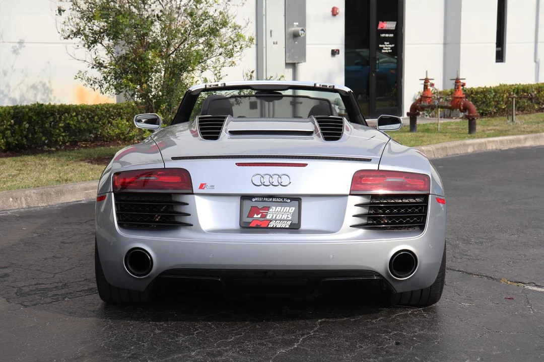 2015 Audi 42 R8 - Image 12 of 31