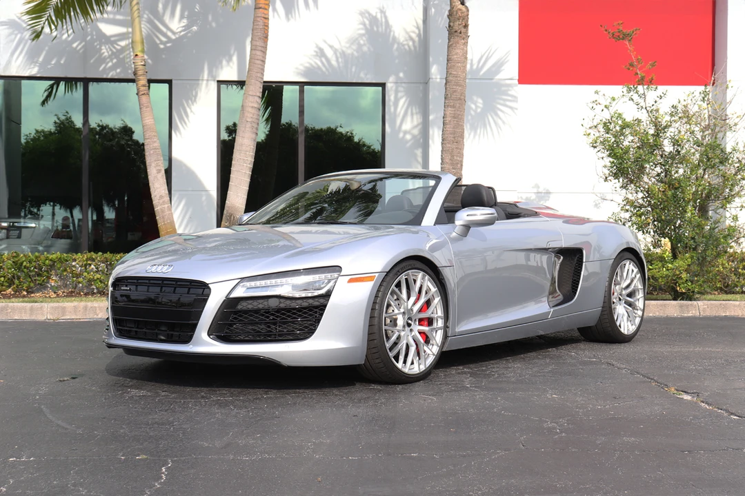 2015 Audi 42 R8 - Image 3 of 31