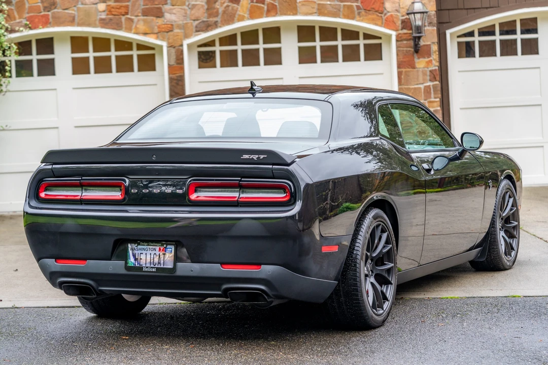 2015 Dodge Challenger SRT Hellcat 3rd Gen - Image 6 of 31