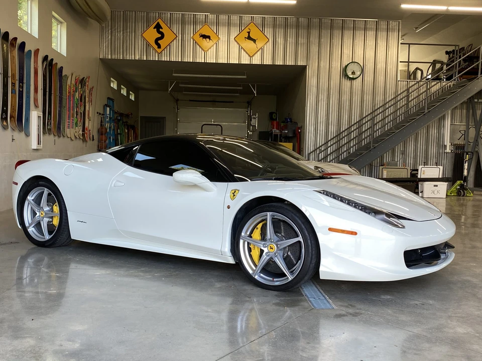 2015 Ferrari 458 Italia - Image 8 of 31