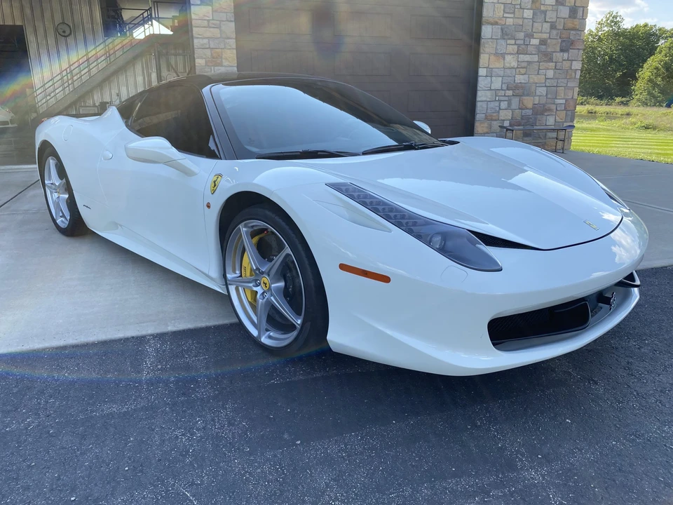 2015 Ferrari 458 Italia - Image 7 of 31