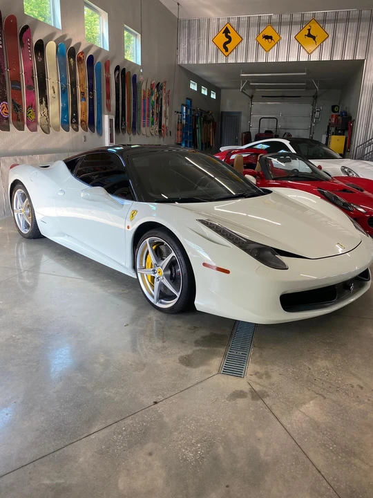 2015 Ferrari 458 Italia - Image 16 of 31