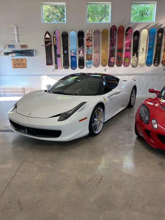2015 Ferrari 458 Italia - Image 15 of 31