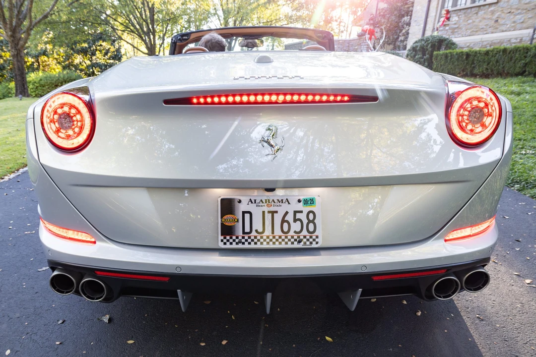 2015 Ferrari California T - Image 29 of 31