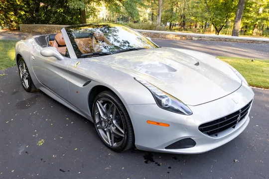 2015 Ferrari California T