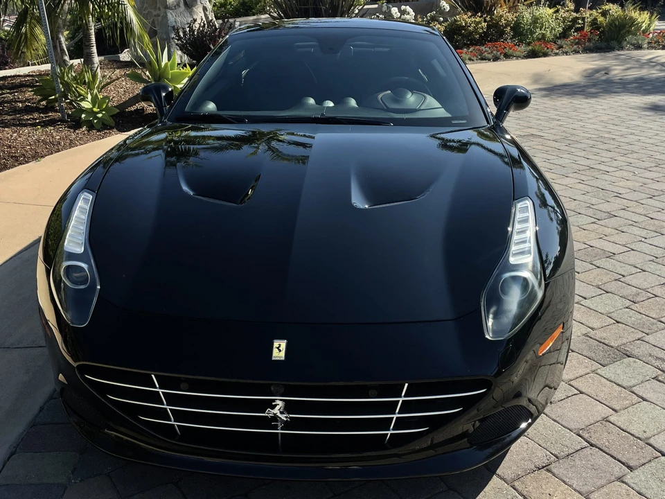 2015 Ferrari California T - Image 26 of 31