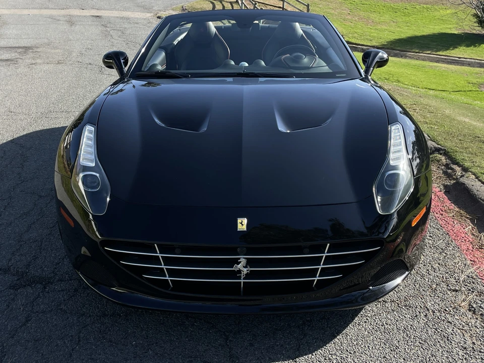 2015 Ferrari California T - Image 7 of 31