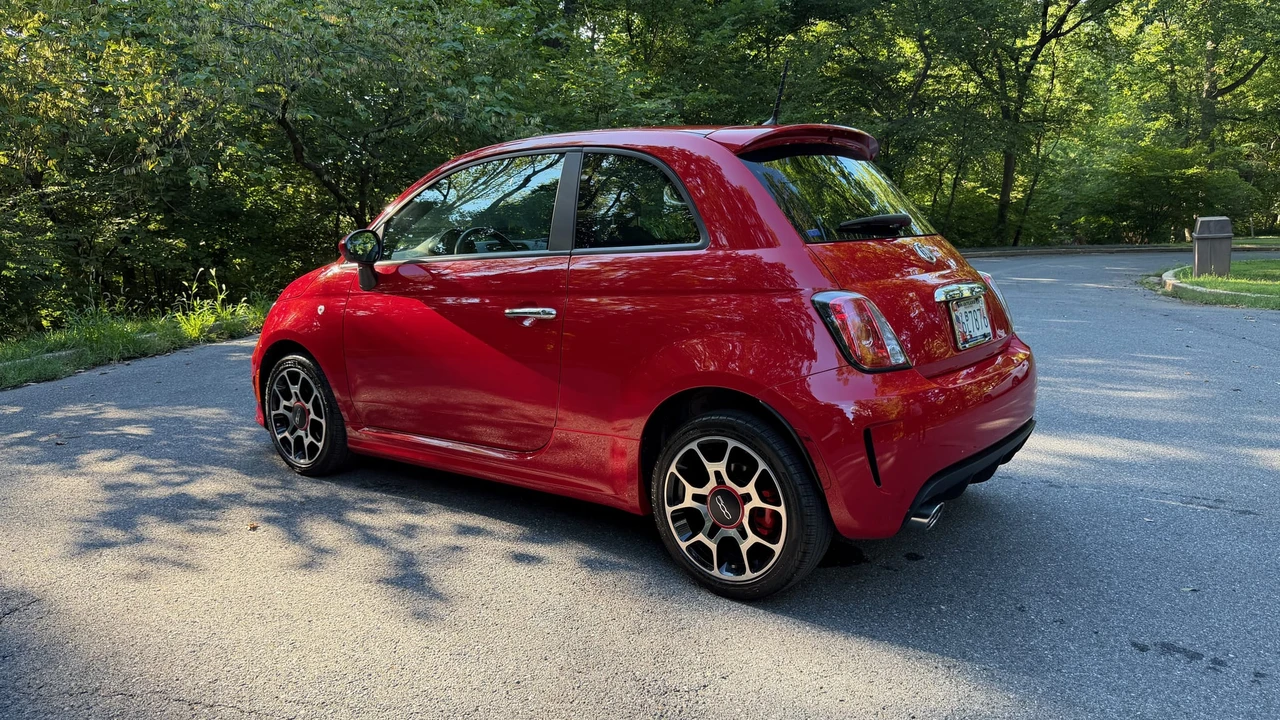 2015 Fiat 500 - Image 21 of 31