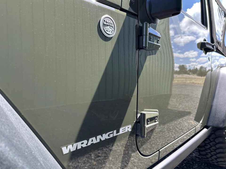 2015 Jeep JK Wrangler - Image 25 of 31