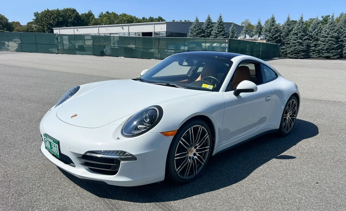 2015 Porsche 991 Carrera 4S - Image 2 of 6