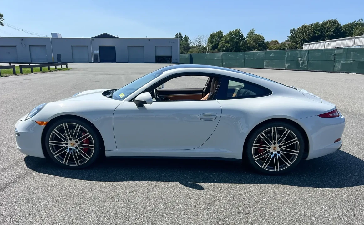 2015 Porsche 991 Carrera 4S - Image 4 of 6