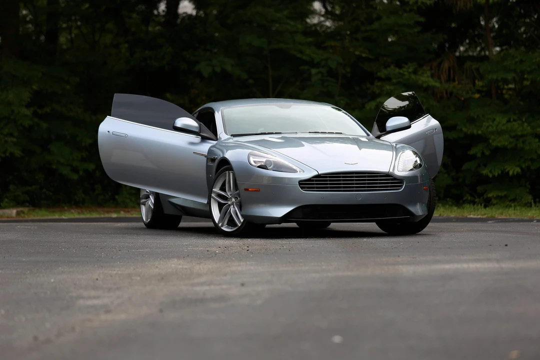 2016 Aston Martin DB9 - Image 15 of 31