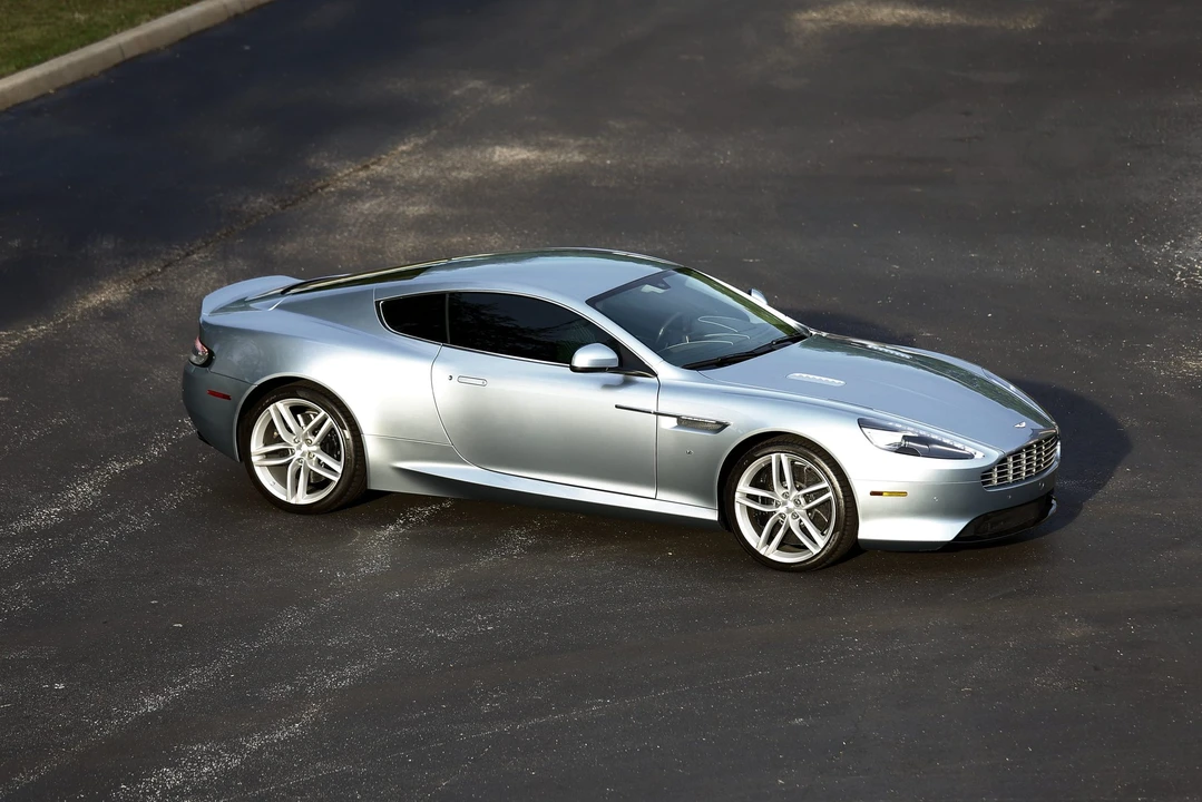 2016 Aston Martin DB9 - Image 11 of 31