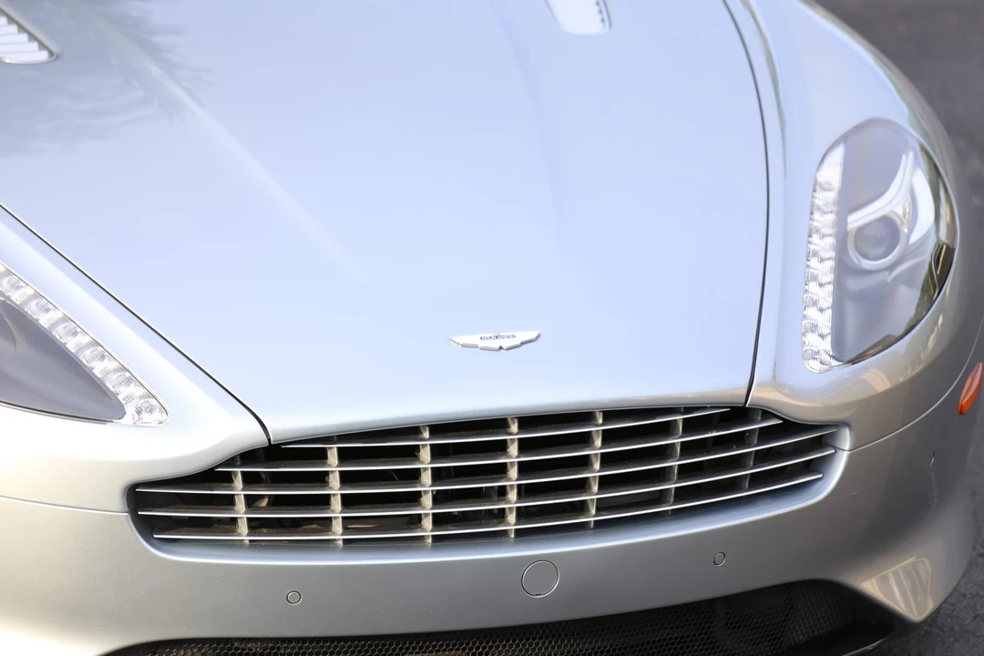 2016 Aston Martin DB9 - Image 25 of 31