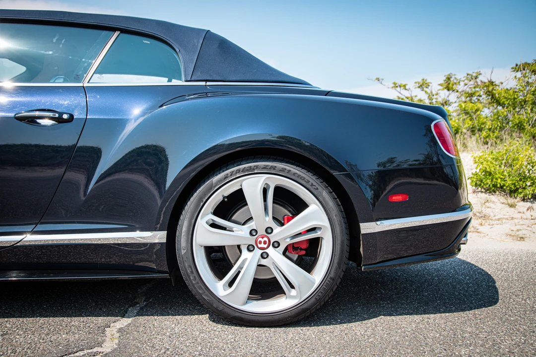 2016 Bentley Continental GT V8 2nd Gen - Image 26 of 31