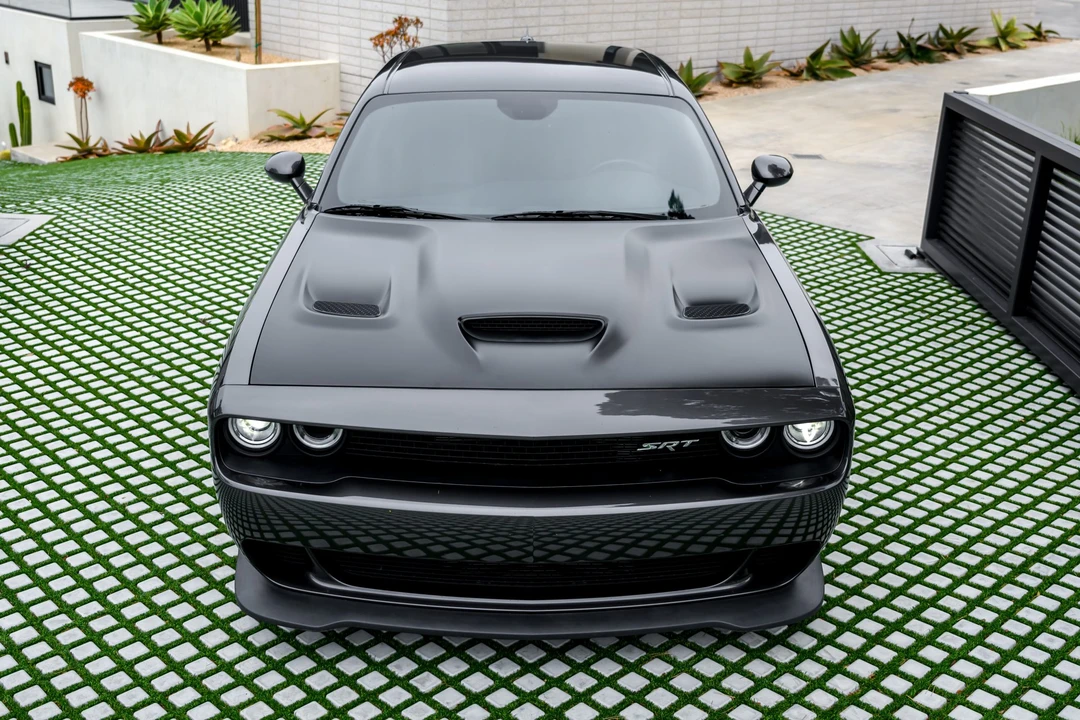 2016 Dodge Challenger SRT Hellcat 3rd Gen - Image 9 of 31