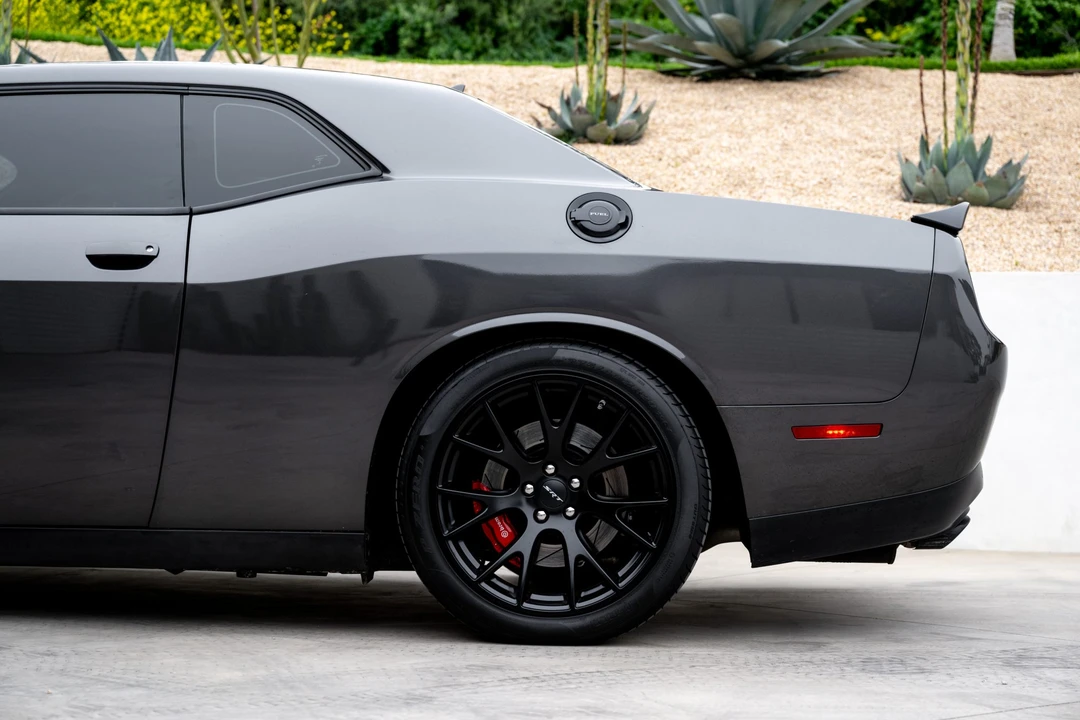 2016 Dodge Challenger SRT Hellcat 3rd Gen - Image 22 of 31