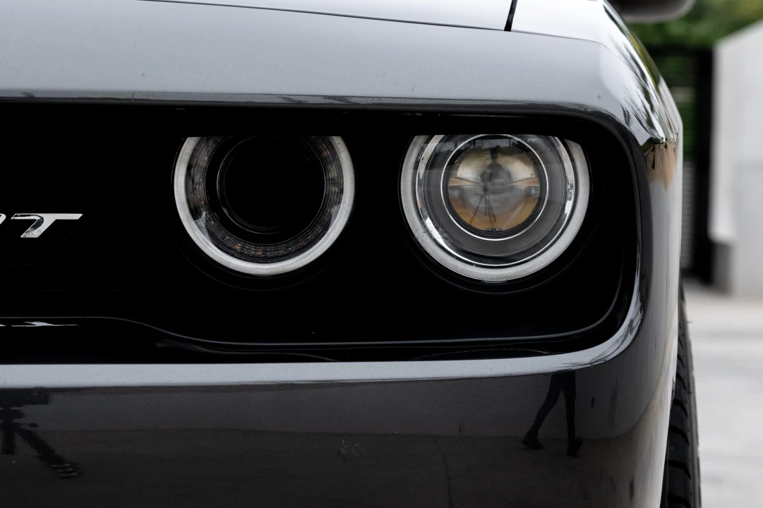 2016 Dodge Challenger SRT Hellcat 3rd Gen - Image 18 of 31