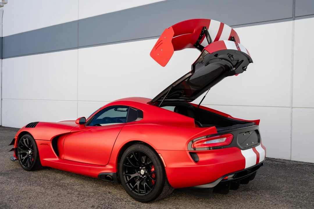2016 Dodge Viper ACR 5th Gen - Image 14 of 31