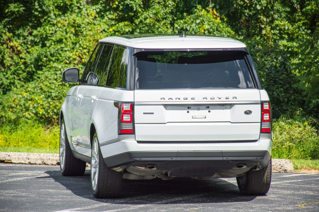 2016 Land Rover Range Rover L405 - Image 29 of 31