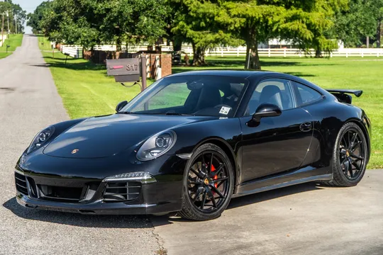 2016 Porsche 911 Carrera GTS