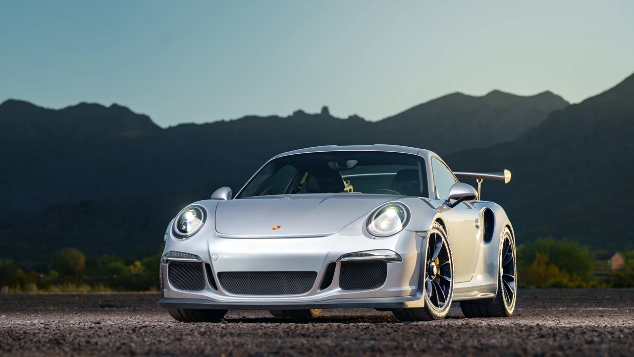2016 Porsche 991 GT3 RS - Image 5 of 31
