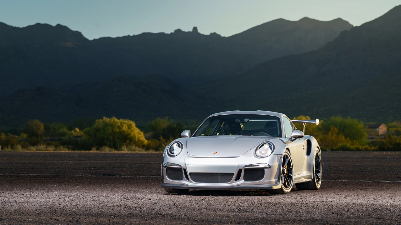 2016 Porsche 991 GT3 RS - Image 6 of 31