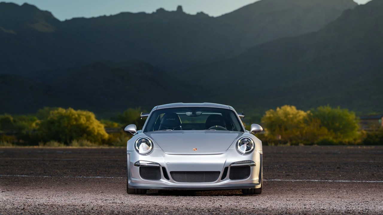 2016 Porsche 991 GT3 RS - Image 7 of 31