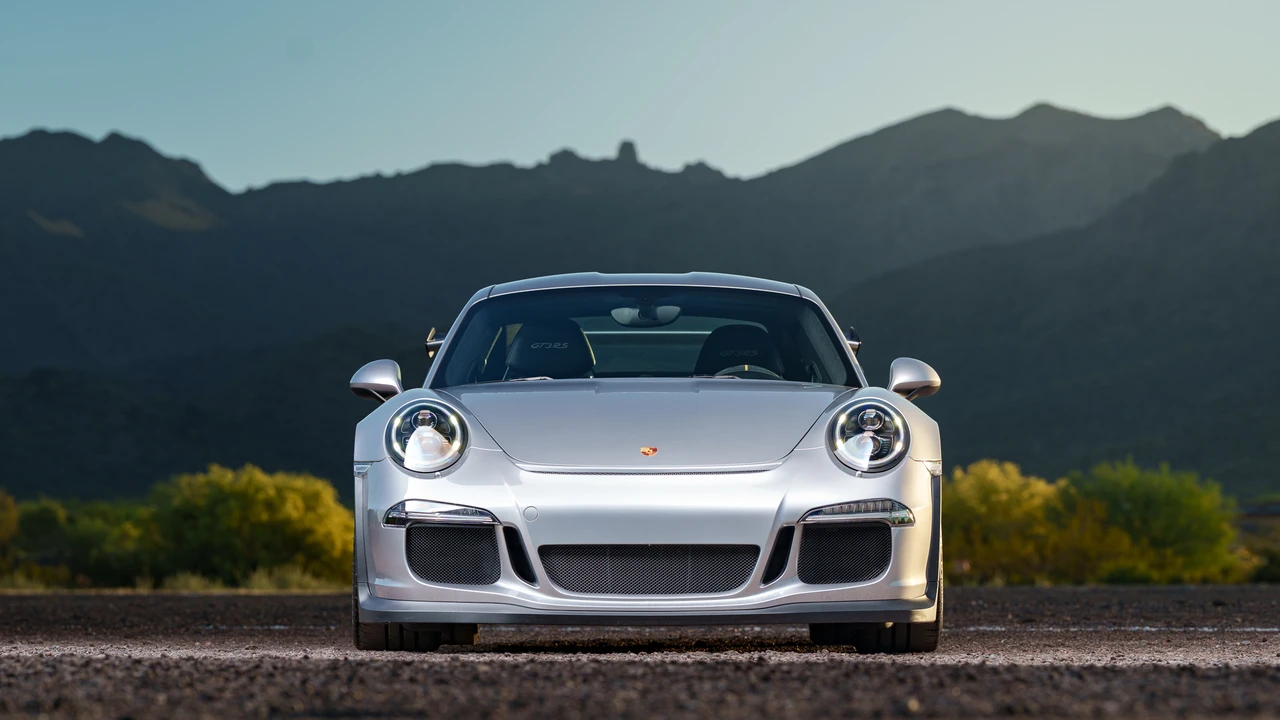 2016 Porsche 991 GT3 RS - Image 8 of 31