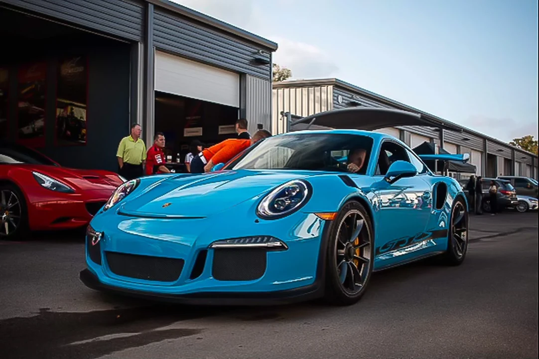 2016 Porsche 991 GT3 RS - Image 2 of 6