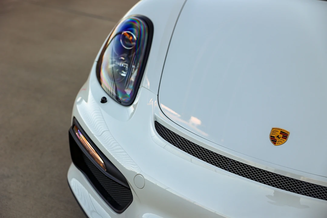 2016 Porsche 981 Boxster Spyder - Image 26 of 31