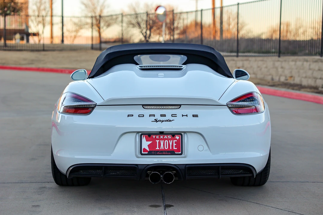 2016 Porsche 981 Boxster Spyder - Image 15 of 31