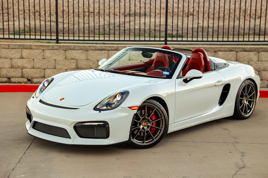 2016 Porsche 981 Boxster Spyder - Image 4 of 31