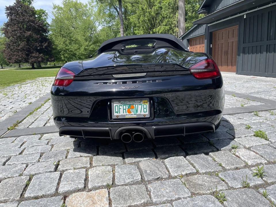 2016 Porsche 981 Boxster Spyder - Image 7 of 31