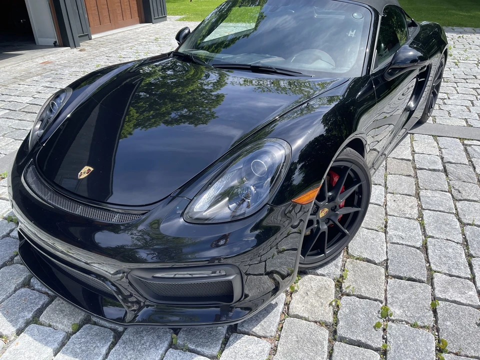 2016 Porsche 981 Boxster Spyder - Image 12 of 31