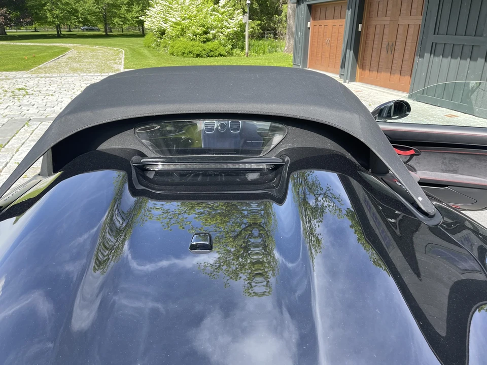 2016 Porsche 981 Boxster Spyder - Image 27 of 31