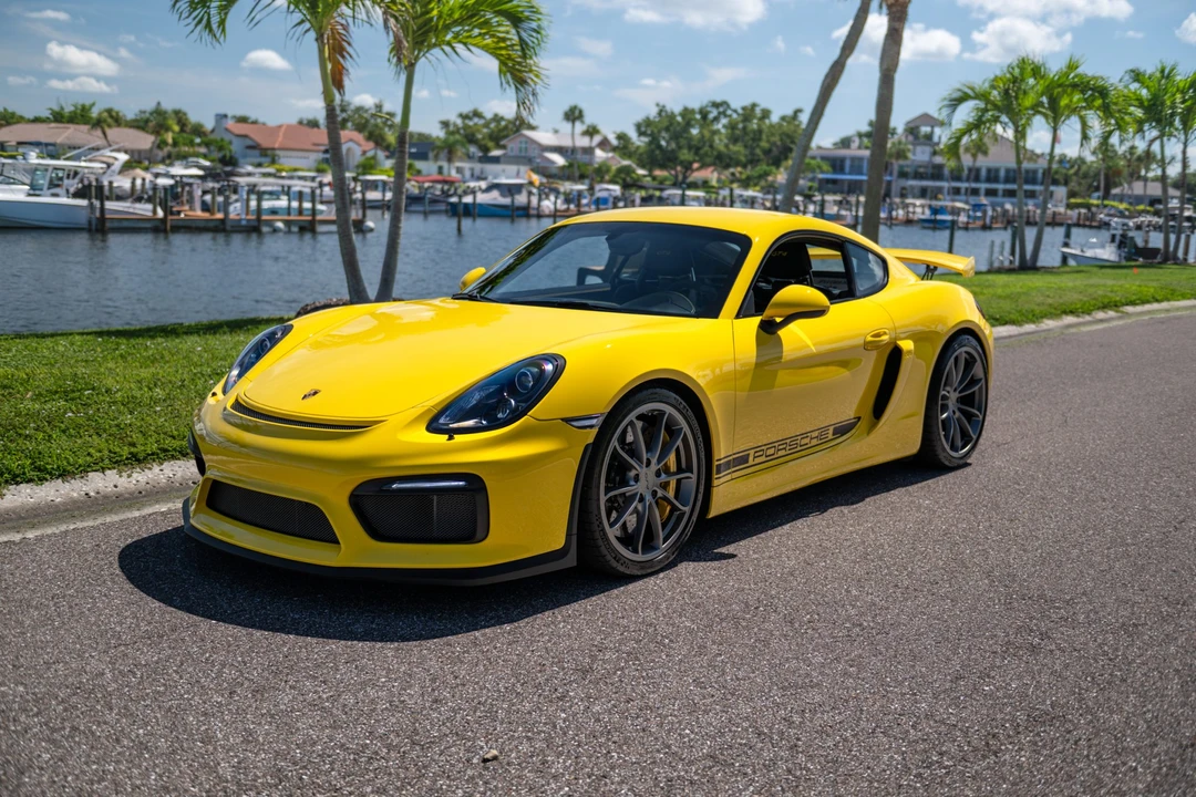 2016 Porsche 981 Cayman GT4 - Image 11 of 31
