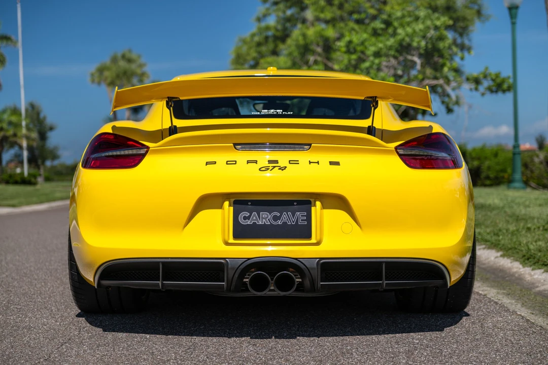 2016 Porsche 981 Cayman GT4 - Image 22 of 31