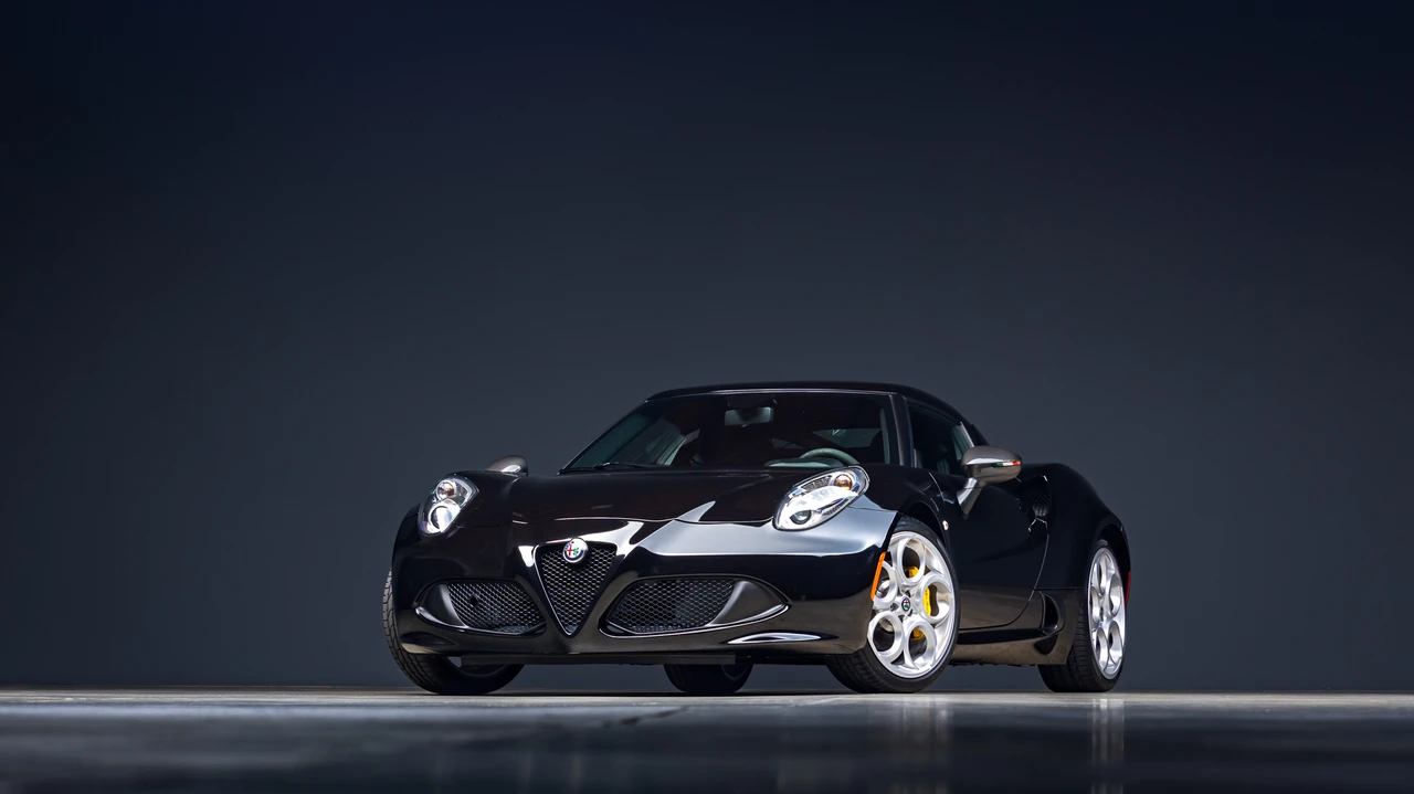 2017 Alfa Romeo 4C Coupe - Image 5 of 31