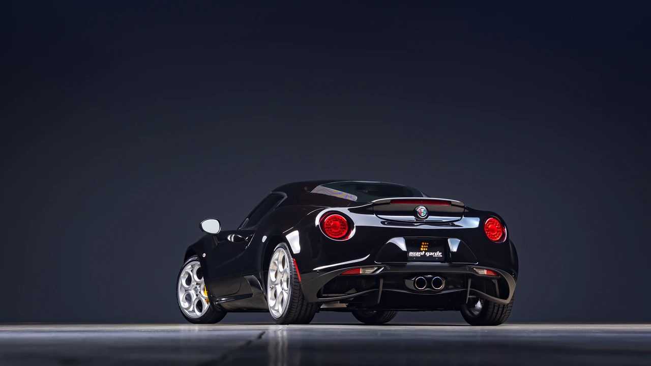2017 Alfa Romeo 4C Coupe - Image 23 of 31